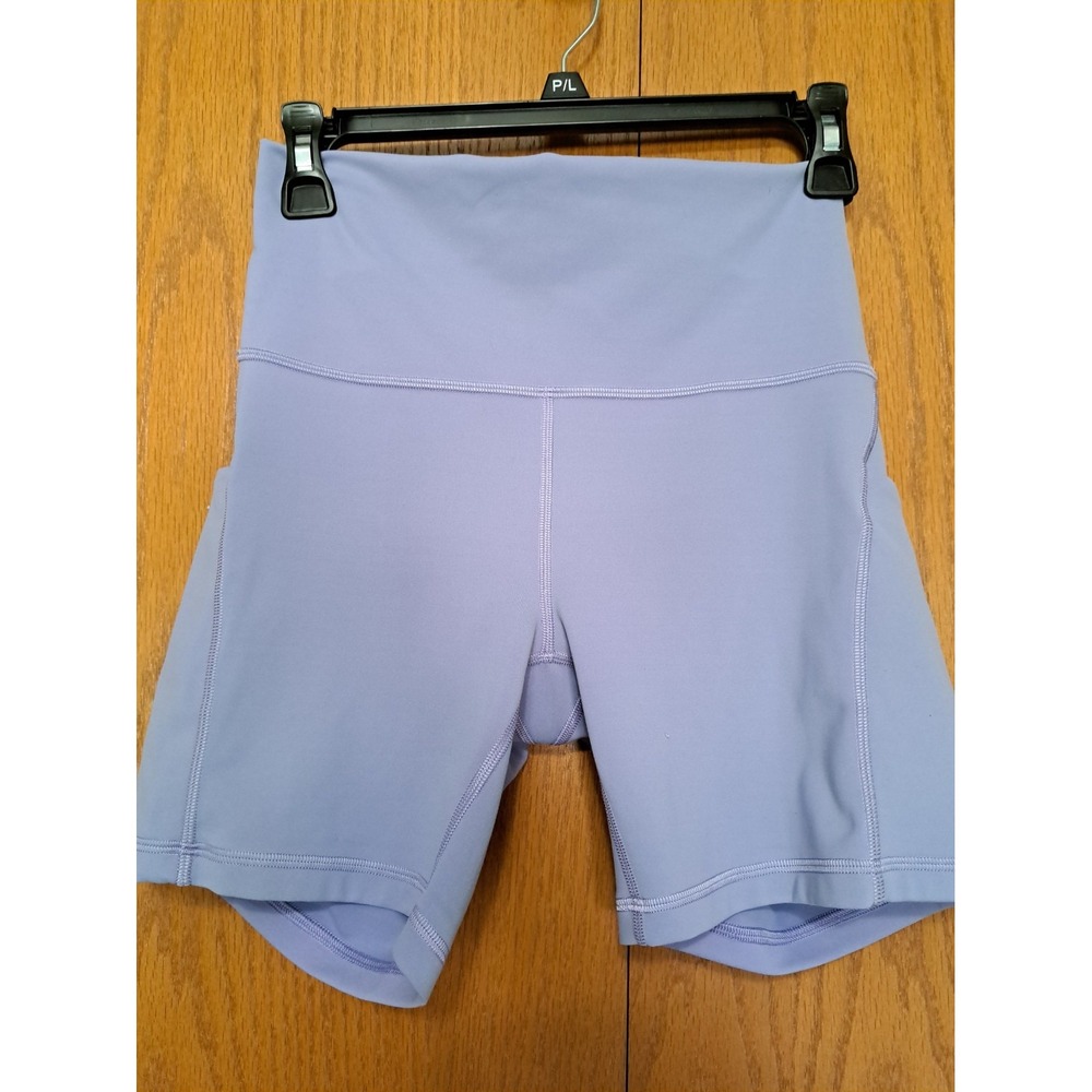 Lululemon Women's Light Purple High Rise Athletic Bike Shorts Size 8